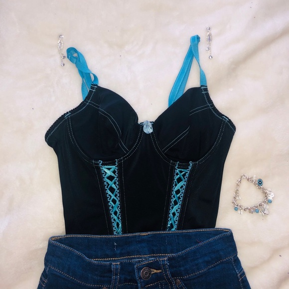 Black corset with blue flowers - Picture 1 of 3